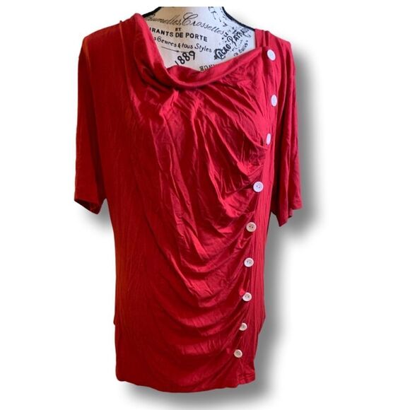 InVoland Red Tee Shirt with White Buttons size 20W - Picture 1 of 2